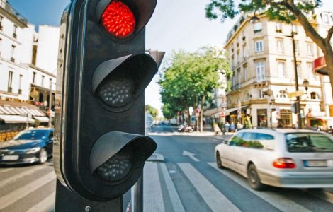 Colombes : un piéton passé à tabac par un automobiliste et son passager… pour un feu rouge