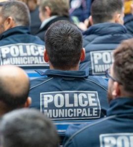 Émeutes : la prochaine fois, «je regarderai faire», à Marseille la lassitude des policiers