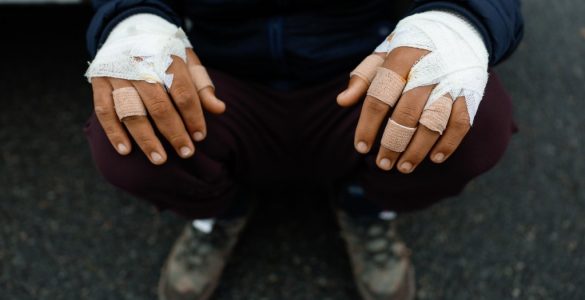 Près de Calais, une rixe implique une centaine de migrants