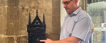 Metz. Il dégrade la cathédrale et menace des riverains avec une meuleuse : un témoin raconte