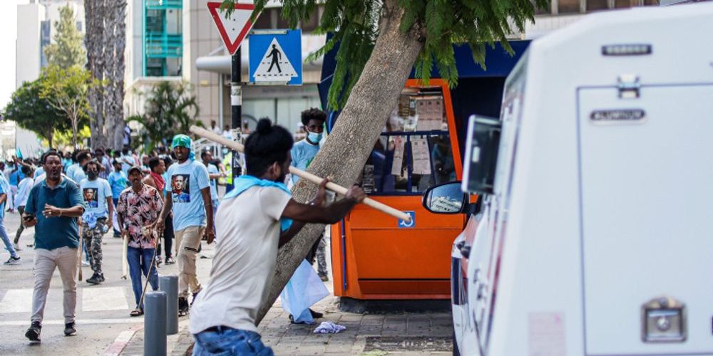 Violences à Tel Aviv : des émeutes impliquant des réfugiés érythréens font des centaines de blessés