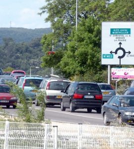 Injures racistes et coups de cutter sur un chauffeur routier : le mis en cause part en prison