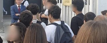 Rentrée scolaire : des policiers contrôlaient-ils le port de l'abaya à l'entrée du lycée Mistral d'Avignon ?