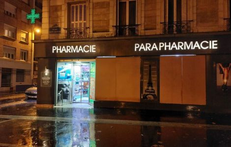 Série de cambriolages dans les commerces du XVe : deux jeunes condamnés pour un vol dans une pharmacie