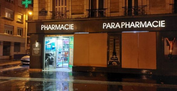Série de cambriolages dans les commerces du XVe : deux jeunes condamnés pour un vol dans une pharmacie