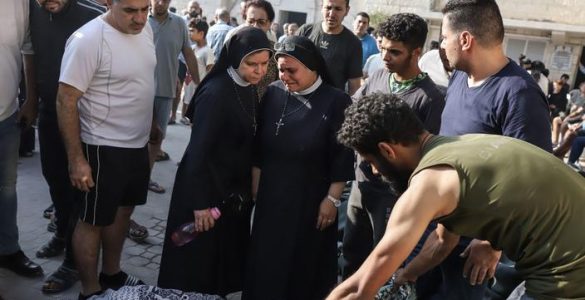 Guerre Israël-Hamas: les derniers chrétiens de Gaza victimes des bombardements israéliens