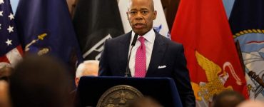 Des agents du FBI ont saisi les téléphones du maire de New York