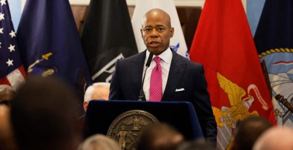 Des agents du FBI ont saisi les téléphones du maire de New York