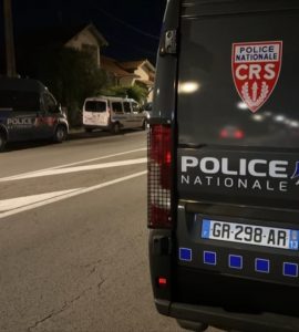 "Ma fille a reçu des tranches de jambon sur la tête": la montée de la haine inquiète