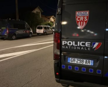 "Ma fille a reçu des tranches de jambon sur la tête": la montée de la haine inquiète