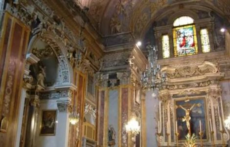 Une femme interpellée après des dégradations dans une église à Nice
