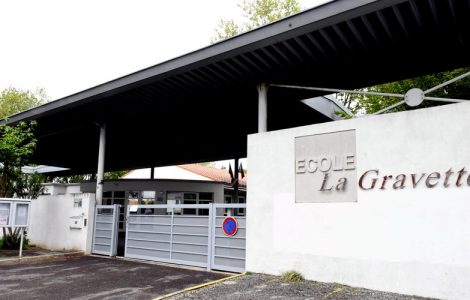 Carcassonne : une enseignante menacée par un jeune homme qui se trouvait à l'extérieur de l'établissement scolaire