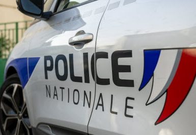 Métropole de Lyon Meyzieu : la vente de voiture vire au guet-apens, un homme blessé à coups de couteau