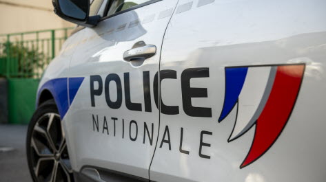 Métropole de Lyon Meyzieu : la vente de voiture vire au guet-apens, un homme blessé à coups de couteau