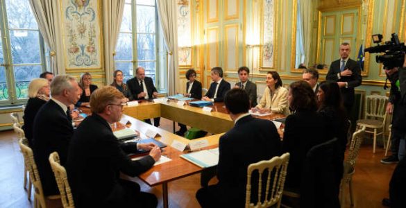 « Dix ministres sur quinze sont franciliens, M. le Président, la France n’est pas que parisienne ! » - TRIBUNE