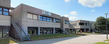 Un jeune professeur de l’IUT de Saint-Malo, menacé de mort, retrouvé sans vie à son domicile
