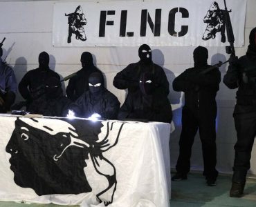 Corse : dans une vidéo, des militants cagoulés s’inquiètent d’une « colonisation de peuplement » de l’île