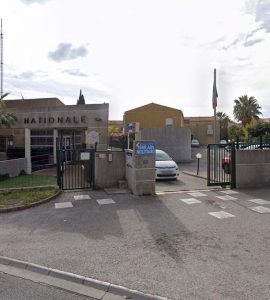 Var : Il s'introduit dans la gendarmerie, agresse la famille d'un militaire et crie «Allah akbar»