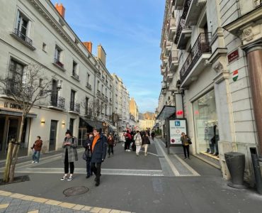 Tours : il fait chuter une septuagénaire en pleine rue sans raison et la blesse gravement
