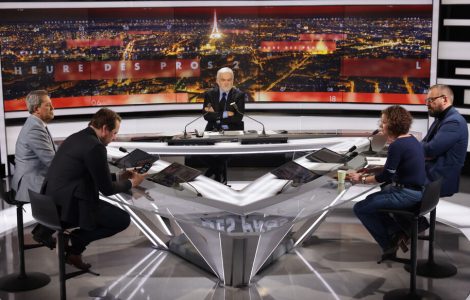CNews : le Conseil d’État demande au régulateur des médias de mieux contrôler la chaîne