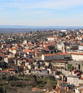 "Dès qu'il y a un différend, on prend la kalachnikov" : dans le Puy-de-Dôme, le trafic de stups n'épargne plus aucun territoire