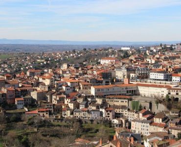 "Dès qu'il y a un différend, on prend la kalachnikov" : dans le Puy-de-Dôme, le trafic de stups n'épargne plus aucun territoire