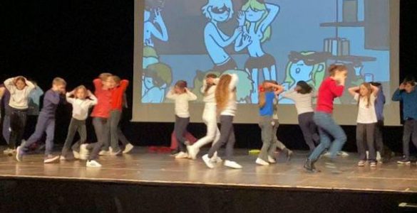 Polémique. "Les parents n'applaudissaient et ne riaient pas" : des scènes à caractère sexuel projetées lors d'un spectacle pour enfants