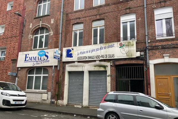 "Un saccage en règle avec une personne aux urgences", une association d'aide aux demandeurs d'asile prise d'assaut à Lille