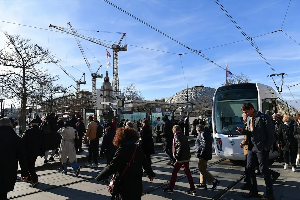 Paris prend des mesures pour contrer la loi sur l’immigration