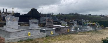 Après les calvaires, de nouveaux tags sur une cinquantaine de tombes en Dordogne