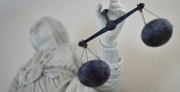 Mantes-la-Jolie: un homme condamné pour avoir frappé ses nièces à coup de barre de fer