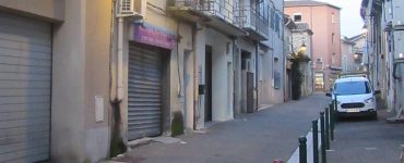 Vaison-la-romaine : une épicerie de nuit visée par des tirs à l’arme lourde, le maire réagit