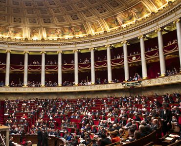 Une loi liberticide et totalitaire réprimant les propos privés a été votée