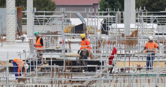 Bondy : deux ans ferme pour le patron qui s’enrichissait en employant et logeant des sans-papiers