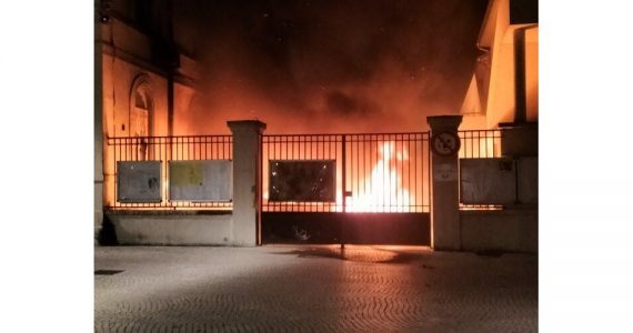 Métropole de Lyon De violents incidents ont éclaté dans le centre de Givors samedi soir