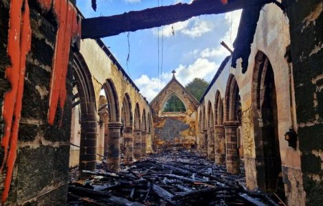 En Bretagne, une église inscrite aux monuments historiques ravagée par les flammes