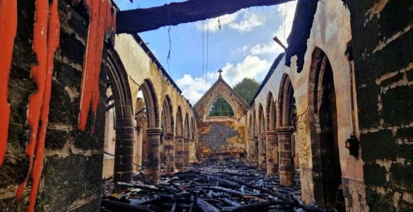 En Bretagne, une église inscrite aux monuments historiques ravagée par les flammes