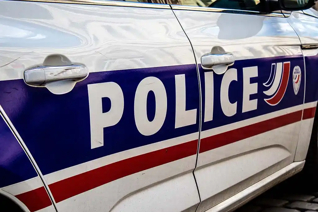Dijon : Un adolescent de 14 ans grièvement blessé à l'arme blanche à la Fontaine d'Ouche