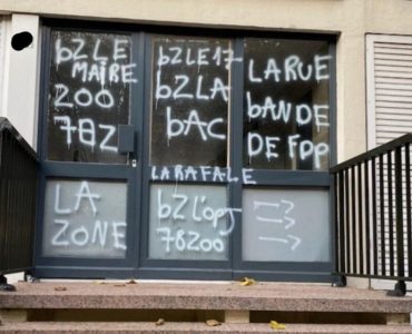 Expulsion refusée par la justice : pourquoi ce maire des Yvelines a envie de rendre son écharpe