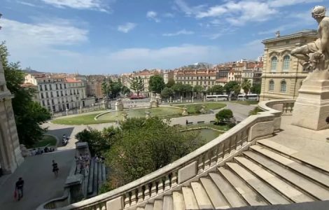 INFO BFM Marseille Provence. Un homme interpellé après avoir menacé de mort des enfants en sortie scolaire