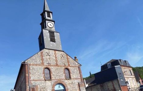 Squattée depuis six mois, cette église a été profanée et dégradée près de Honfleur