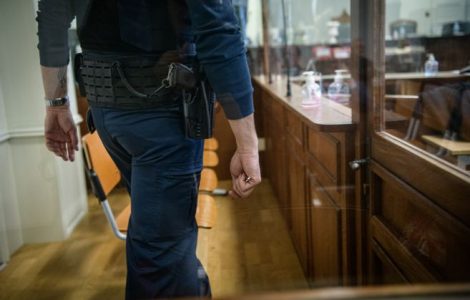 Accusé par une collégienne de Vierzon en 2021, il a déjà été condamné pour viol sur mineure en Belgique dix ans auparavant