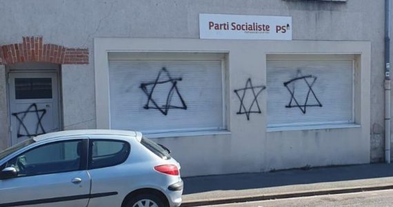 Loir-et-Cher : le Parti socialiste va déposer plainte après l’inscription de tags antisémites sur sa permanence