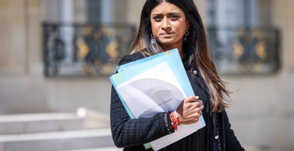 Législatives : Prisca Thévenot dénonce une agression lors d’une opération de collage, quatre personnes interpellées