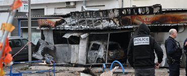 Un incendie criminel fait deux morts dans une épicerie de nuit à Montpellier : le gérant et un automobiliste qui a tenté de le sauver