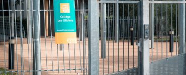 "On attend une réponse de notre hiérarchie" : le personnel du collège Les Oliviers à Nîmes exerce son droit de retrait après une alerte à la bombe