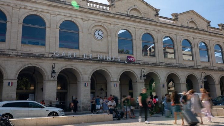 "Je vais revenir et faire un attentat dans la gare" : un Nîmois condamné pour apologie du terrorisme, outrage sur agents et menace de mort