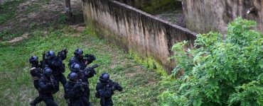 Un réseau de l’organisation Etat islamique qui voulait rallier l’Europe démantelé en Côte d’Ivoire et à Madagascar