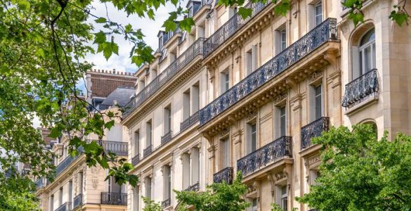 « Pour les propriétaires, c’est une sorte de hold-up ! » : ce «pastillage» de la mairie de Paris qui suscite la colère
