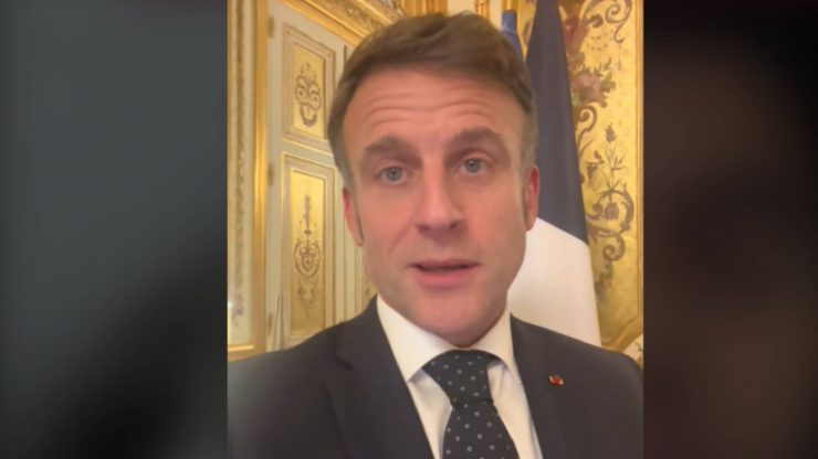 Payer au péage avec son téléphone : Emmanuel Macron assure sur TikTok y être favorable